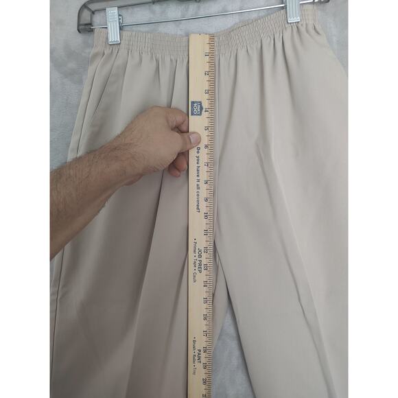 Alfred Dunner Petite Women's Pants Beige/Tan Sz 10P Pockets Elastic Waist - Picture 5 of 6